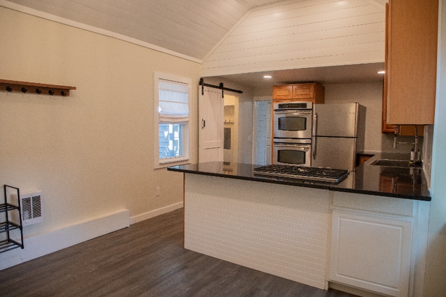 Photo - 281 Salmon Brook St Unit Floor 1