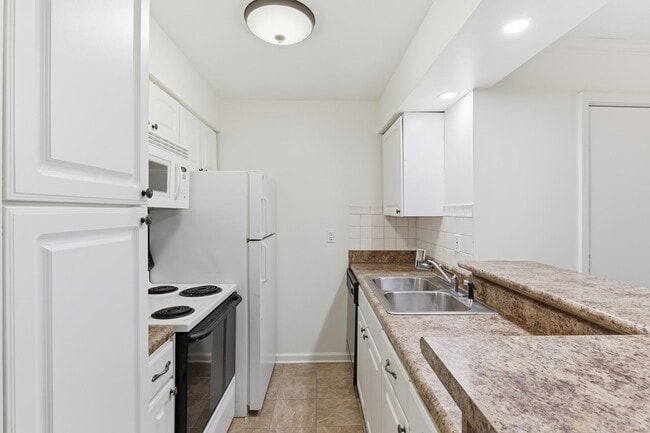 Photo - 6734 Quail Hollow Ct