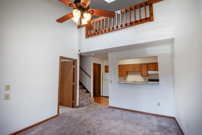 Greenlawn Arbors Apartments