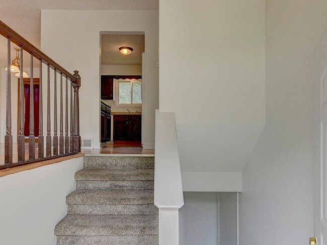 Photo - 3514 Glory Cir