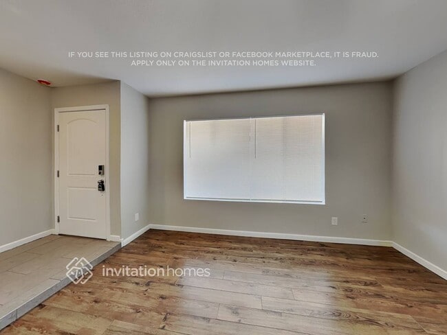 Photo - 11033 N 57th Dr