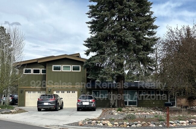 Building Photo - 2304 N Talkington Dr