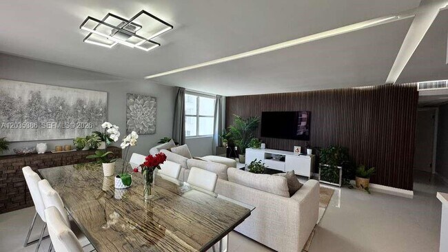 Photo - 5750 Collins Ave Unidad 7A