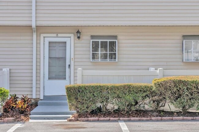 Photo - 111 E 1st St