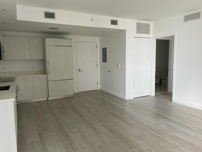 Photo - 55 SW 9th St Unit 3102