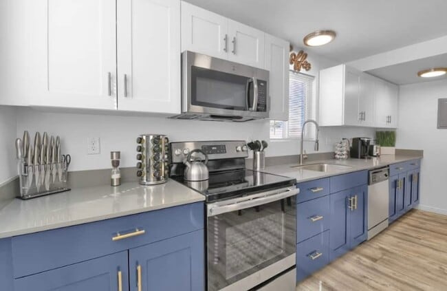 Photo - 1932 S McClelland St Unidad #1