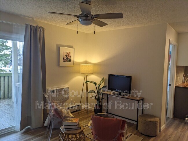 Photo - 3035 Oneal Pkwy Unit S11