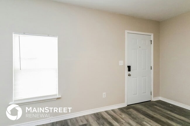 Photo - 3718 NW 11th St