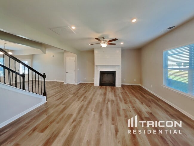 Photo - 3726 Pelham Wood Dr