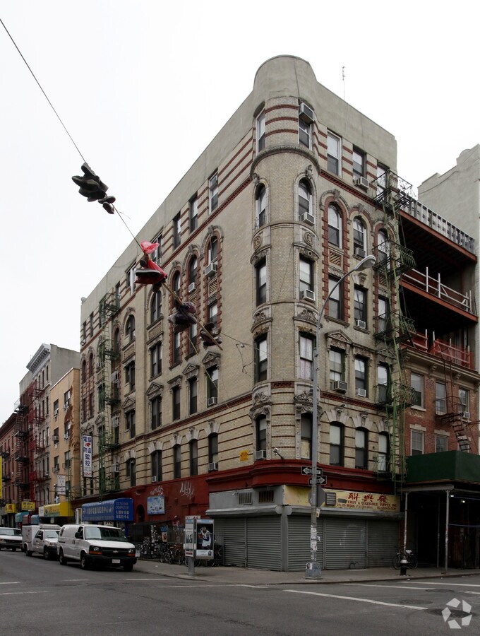 Photo - 115 Eldridge St Apartments