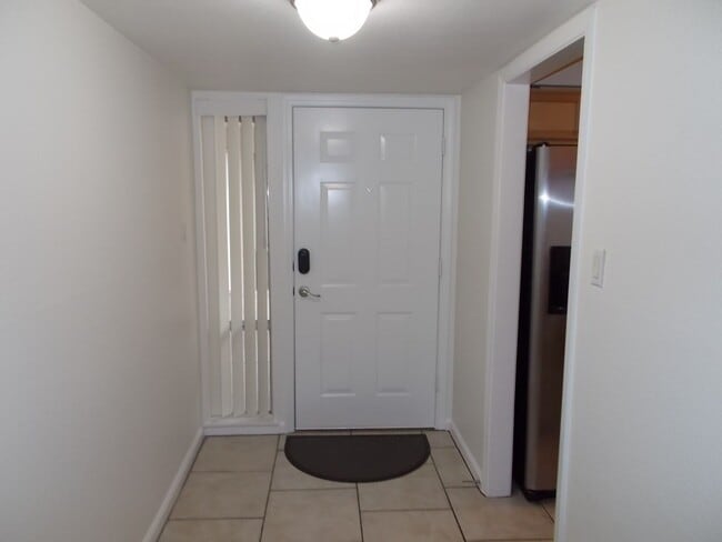 Photo - 769 Oakmont Ave
