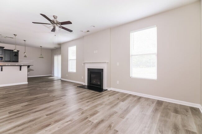 Photo - 3640 Tule Spring St