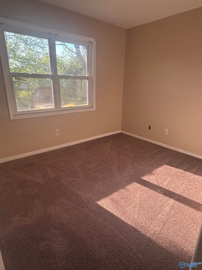 Photo - 3918 Binderton Pl SW