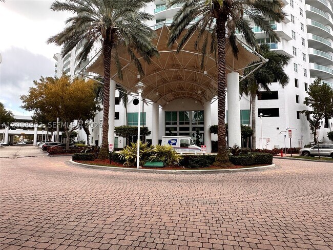 7900 Harbor Island Dr Unit 1219