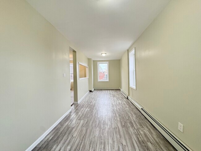 Photo - 114 Mallory Ave Unit 3