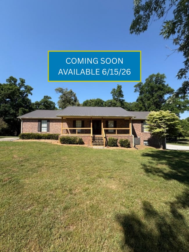 Building Photo - 1007 Lowery Loop Rd