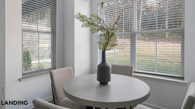 Photo - 2800 Milan Ct Unidad 3225