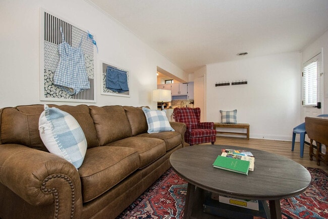 Photo - 20 Lake Jordan Ln Unidad SI ID1597505P