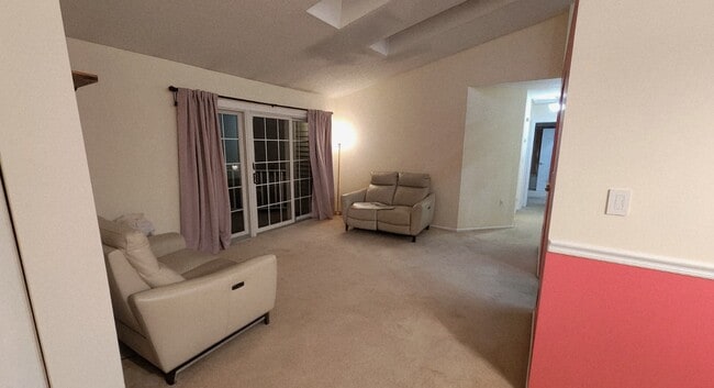 Living Room - 2102 Doolittle Dr Unit 2102