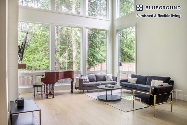 Photo - 26077 SE 36th St