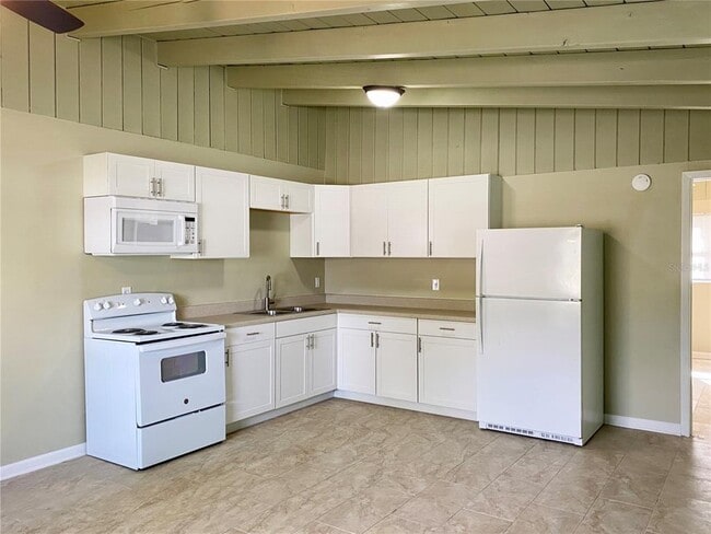 Photo - 913 E 123rd Ave