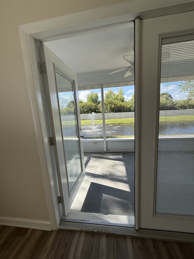 Photo - 115 58th St E