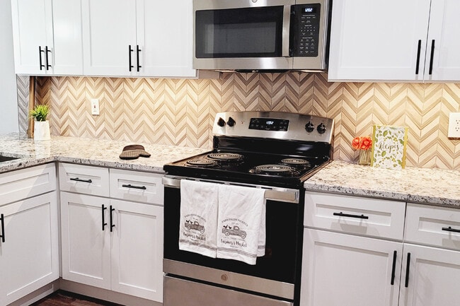 The Arts Apts at Park Place