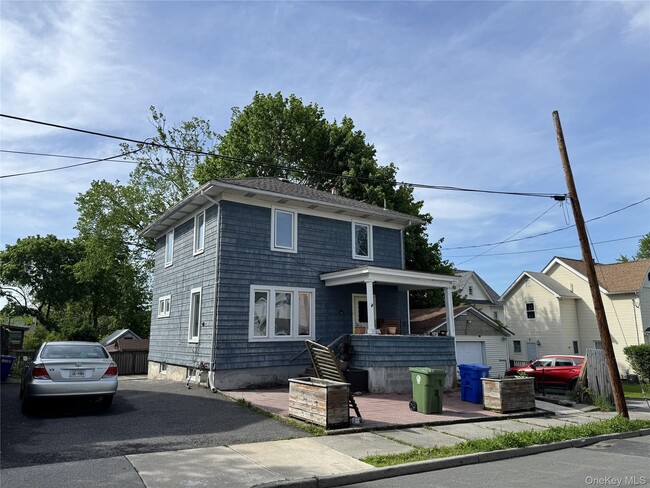 Photo - 39 Crescent Pl