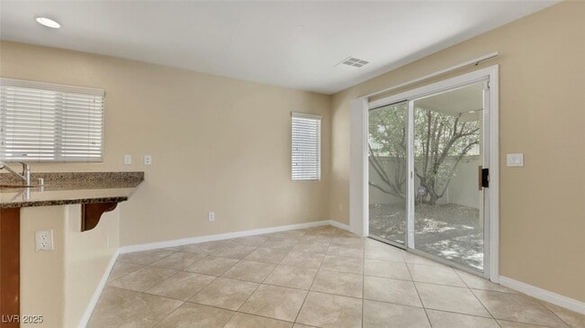 Photo - 6825 Bayberry Creek Ave