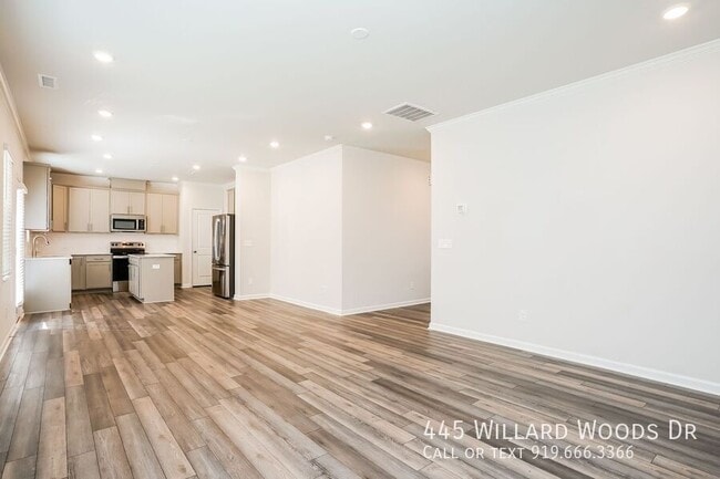 Photo - 445 Willard Wds Dr