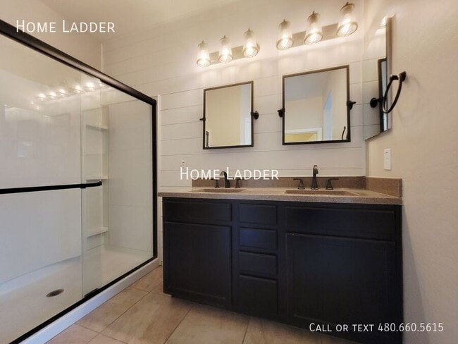 Photo - 12123 W Rowel Rd