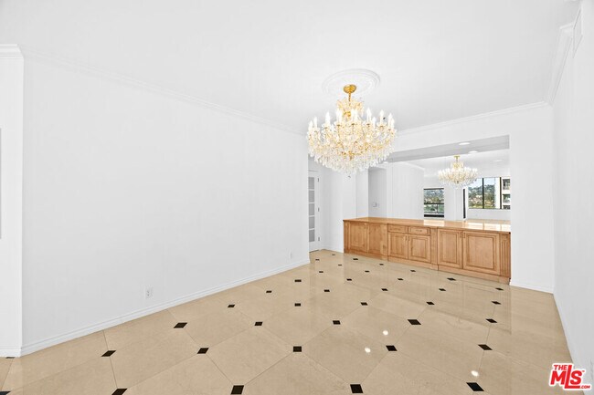 10724 Wilshire Blvd Unit PH1505