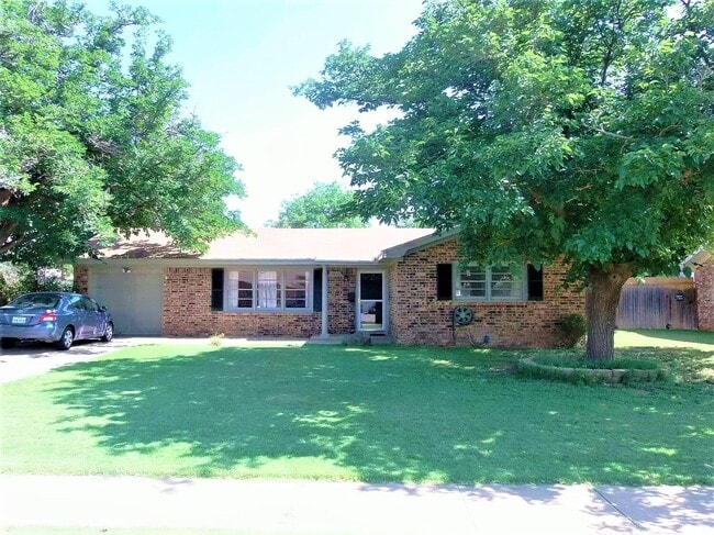 Building Photo - 5420 14th St Rental