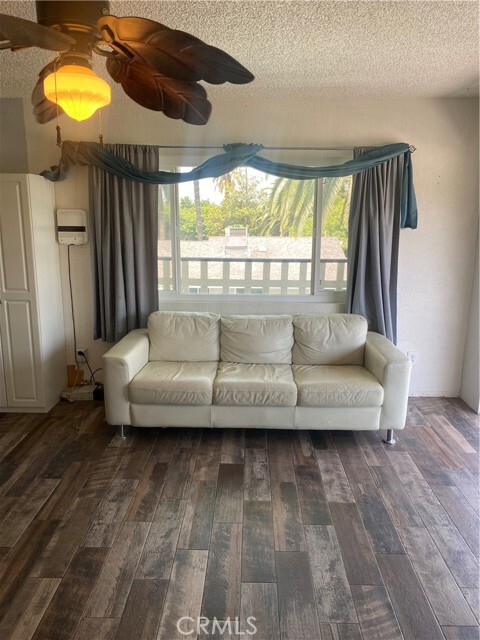 Photo - 808 Orchard Dr Unidad B