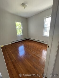 Photo - 263 Martin St Unit 2 (Second floor)