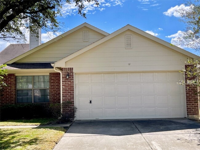 Photo - 15303 Kellerwood Dr