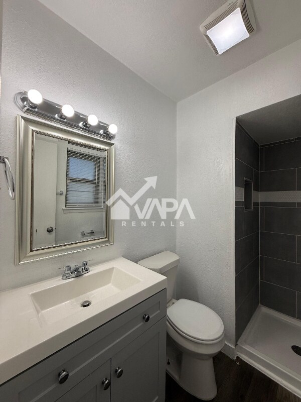 Photo - 538 Maddux St