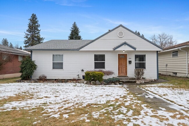 Photo - NW Shadle 3 Bed 1 Bath home with many updates fenced yard detached garage