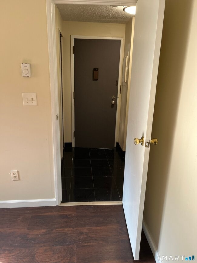 Photo - 20 Burgundy Hill Ln Unit 20