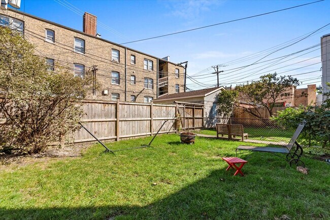 Photo - 4821 N Washtenaw Ave Condo Unit 3