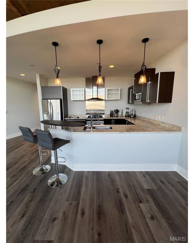 Building Photo - 4100 Forest Park Ave Unit 510