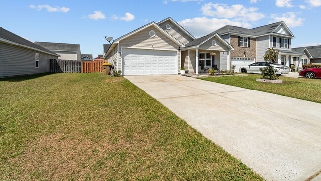 Photo - Beautiful 3 Bedroom Home in Port Wentworth with Fenced Backyard and Community Pool