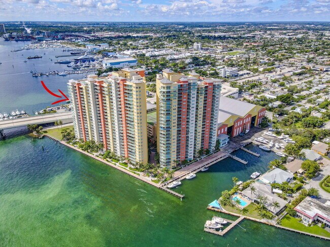 Photo - 2640 Lake Shore Dr Unit 1716
