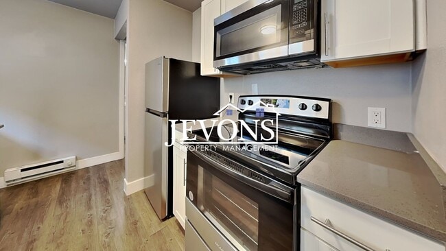 Photo - 1301 N 4th St Tacoma, WA 98403