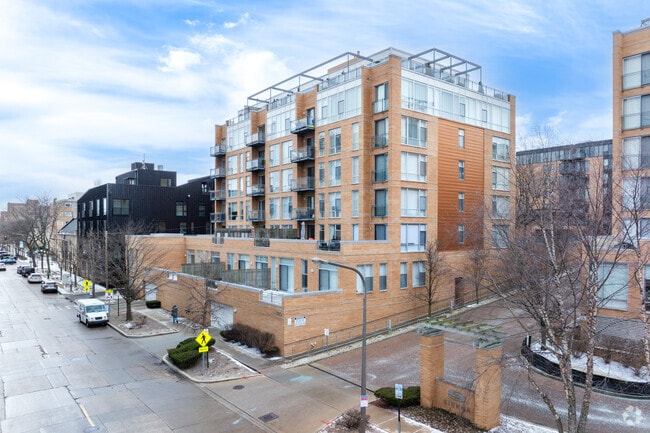 Primary - Sienna Court Condominium