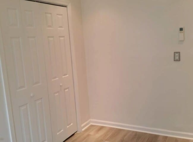 Photo - 926 Belmont Ave Unit #2