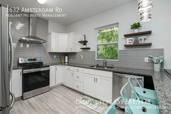 Photo - 1632 Amsterdam Rd