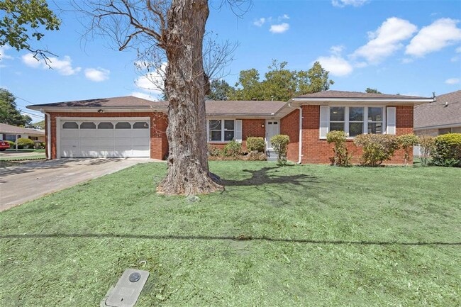 Photo - 1205 Lauraine St Casa