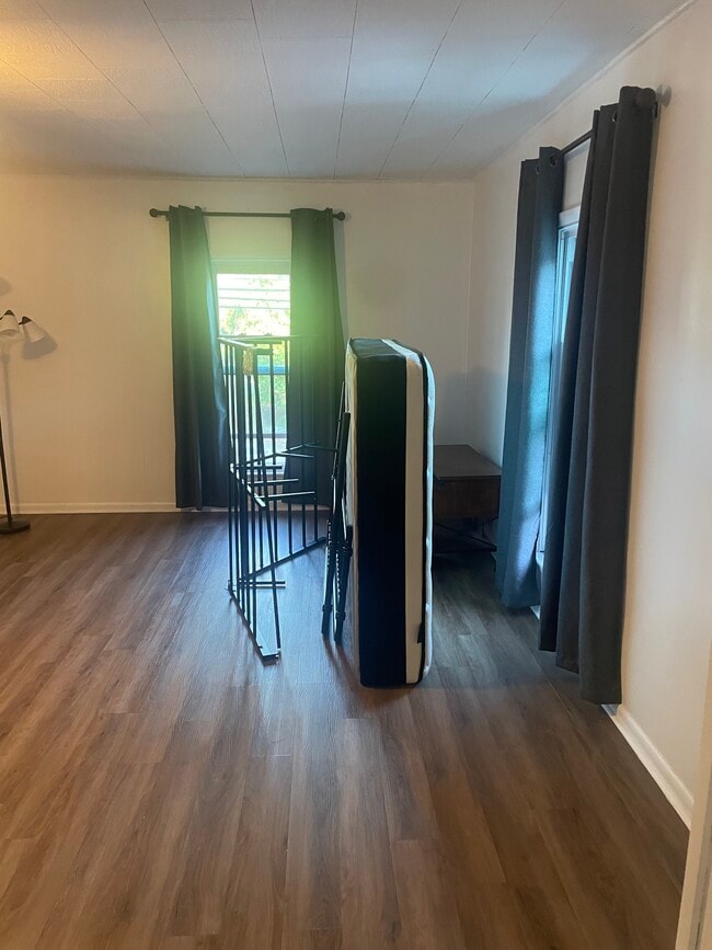 Photo - 4470 Main St Unit apartment 3