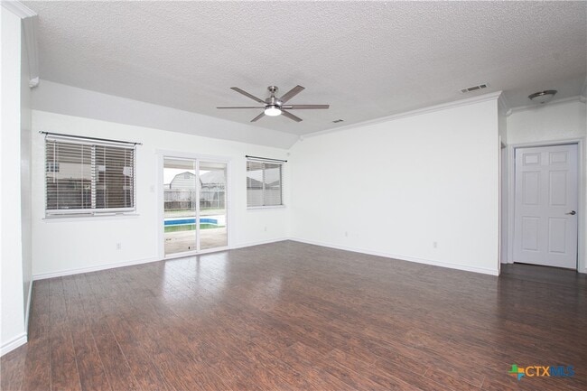 Photo - 1802 Lava Ln